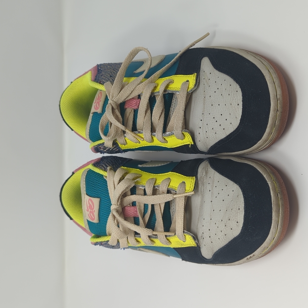 2009 Nike Dunk Low 11 SB Skate 314141-321 Radiant Emerald Women’s Size 11